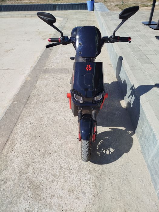 Taza skuter satiladi