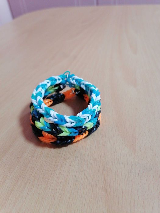 Браслеты из резинок