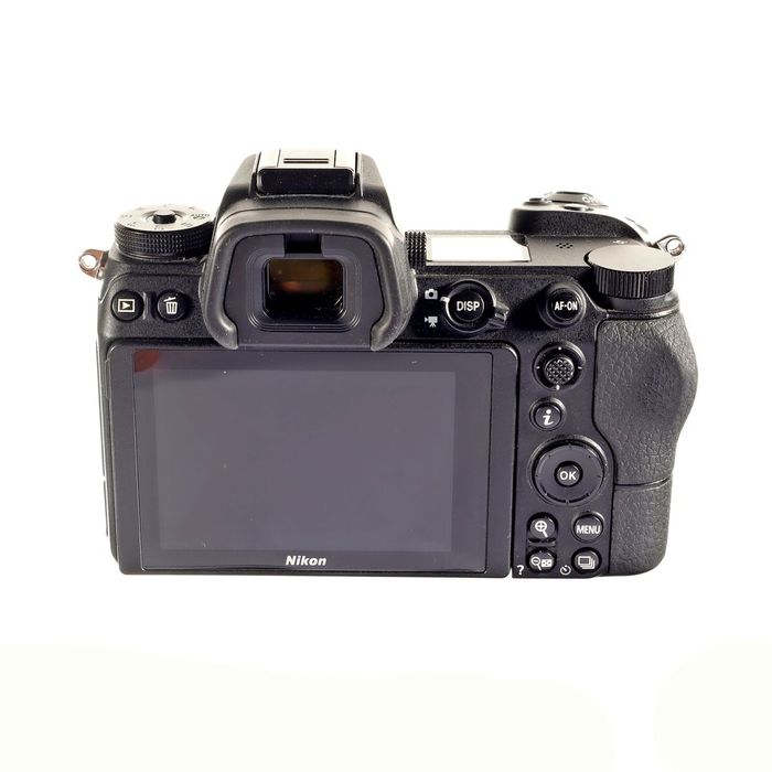 Nikon Z6 , Viltrox 20 si grip