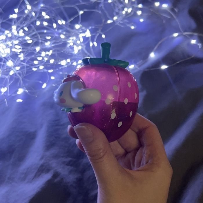 Продаю Лабубу игрушки и т.д.