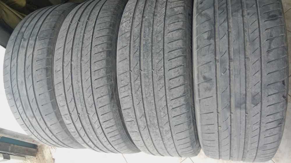 Шины 235/55R19 (4шт)