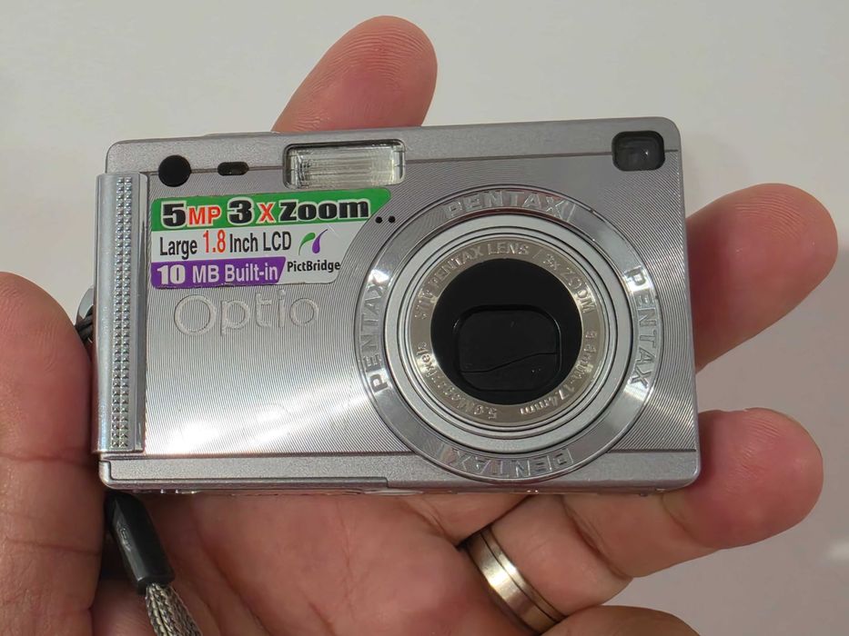 Aparat foto digital compact Pentax Optio S5i 5MP 3x Zoom