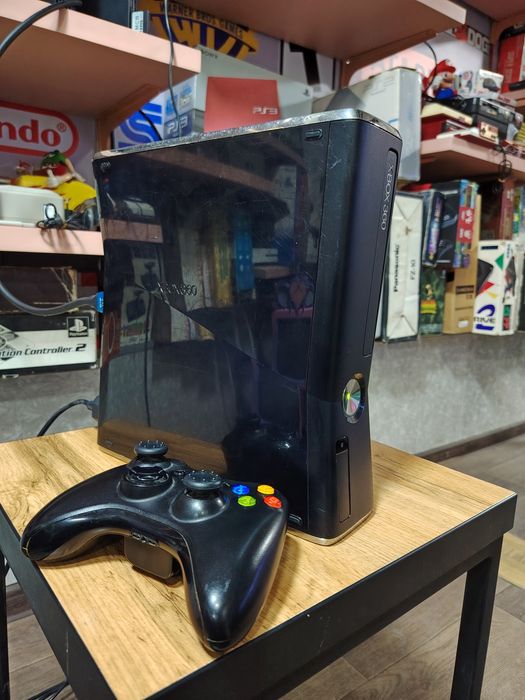 Xbox 360 Slim 250GB