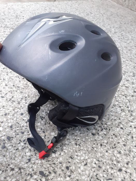 Каски за ски .Промо цена.