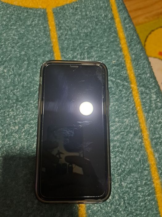 IPhone Xr aproape impecabil