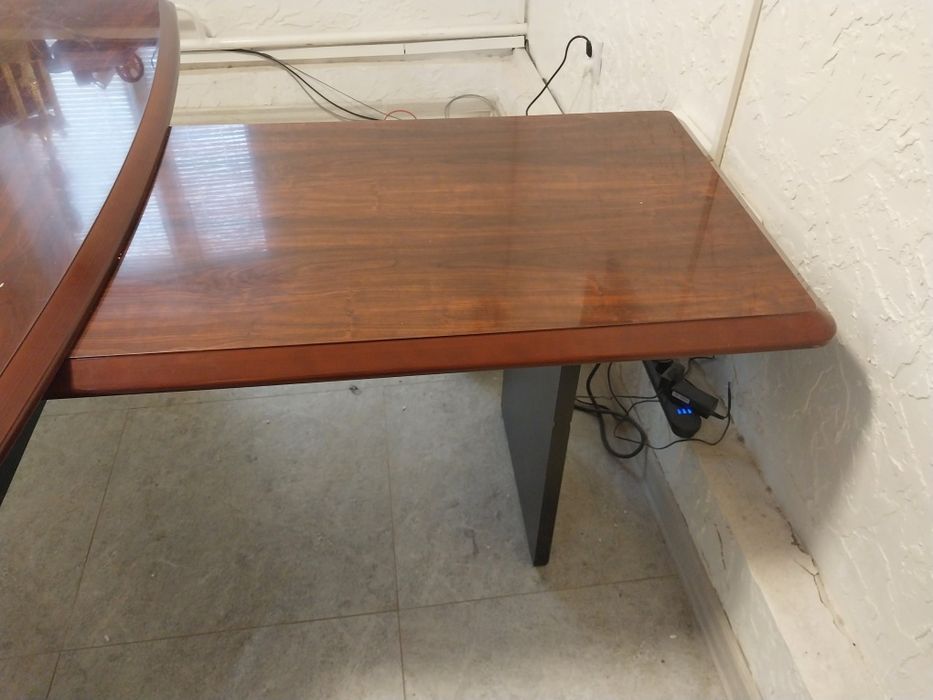 Стол руководителя