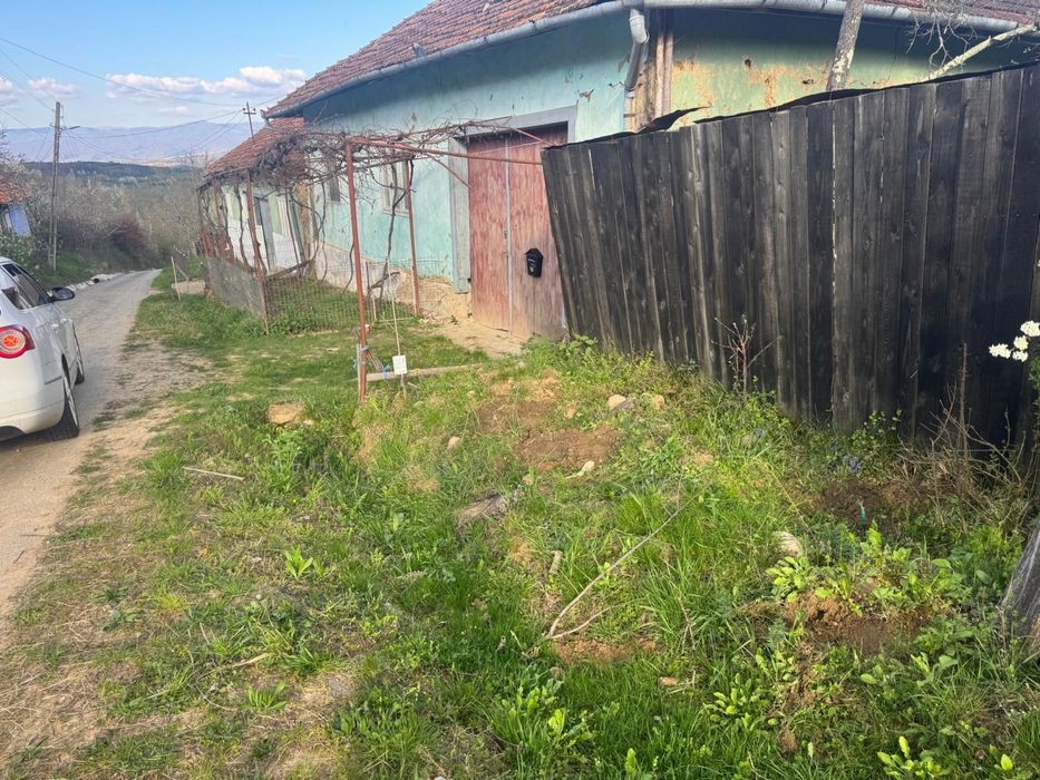 Casa de vanzare