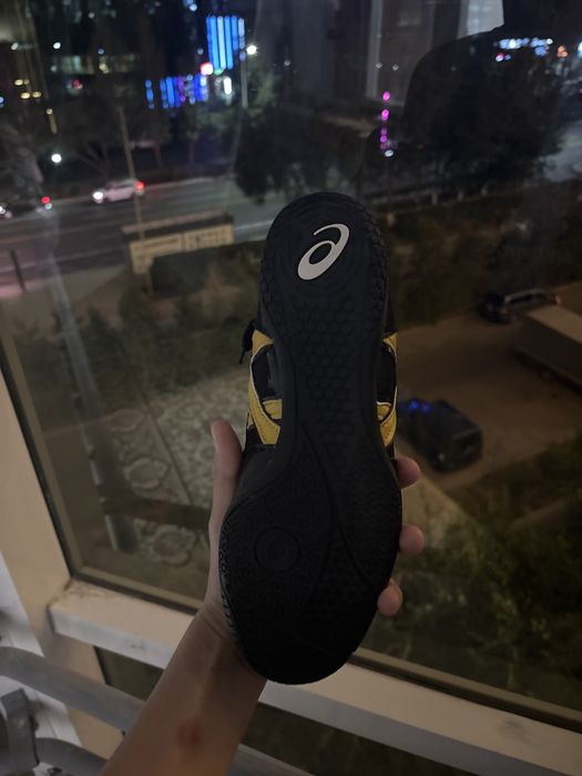 Asics Tiger БОРЦОВКИ