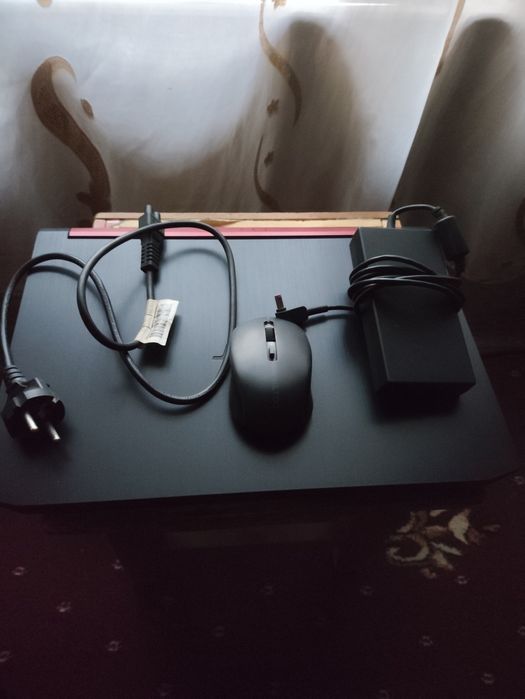 Acer nitro 5 noutbuk