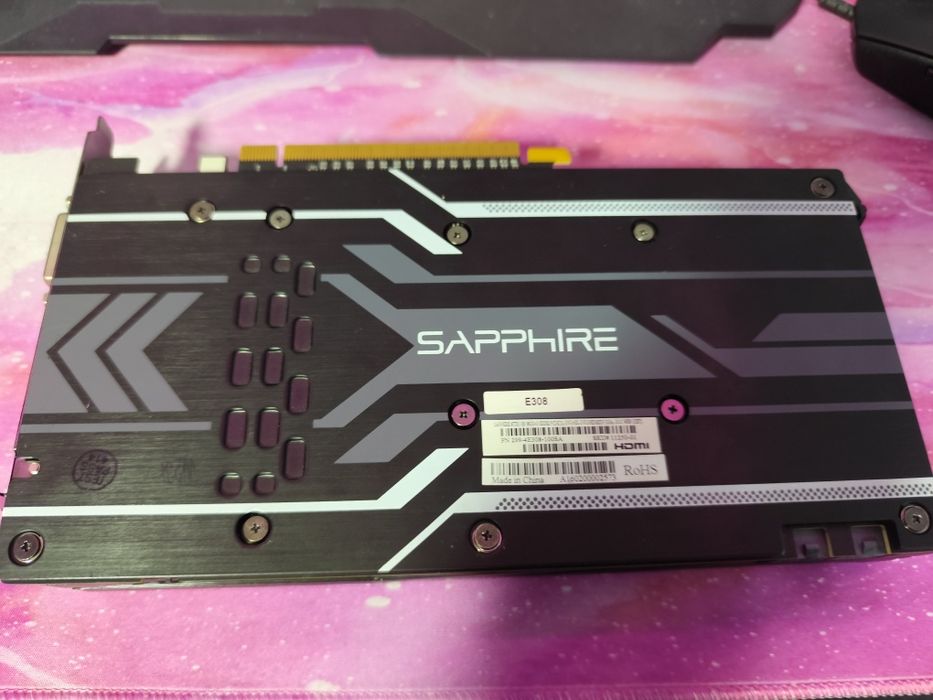 Vând placă video sapphire nitro R9 380x