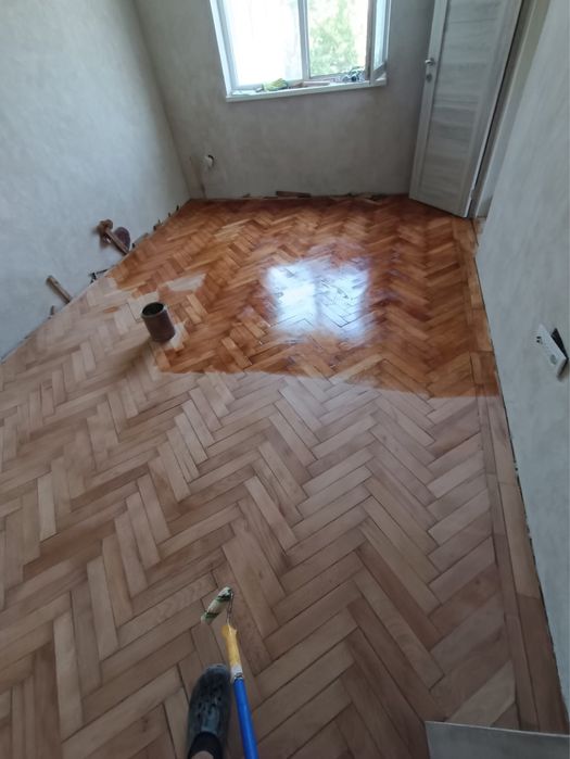 Parchet reconditionez.scara raschetez