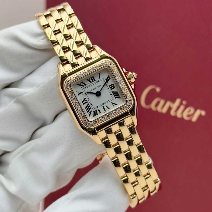 Cartier Panthere златен
