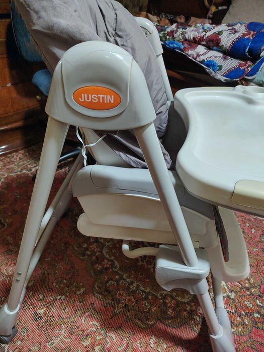 Детский стульчик для кормление