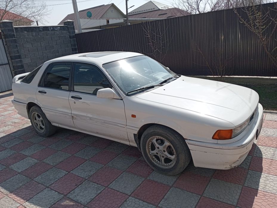 Продам Мицубиси галант