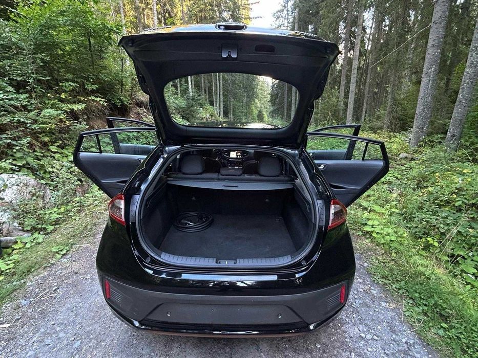 Hyundai Ioniq Electric 28 kWh, pompă de căldură, baterie excelentă, 250km range, full cu de toate