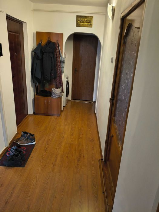 Apartament 2 camere, 2 balcoane zona gării