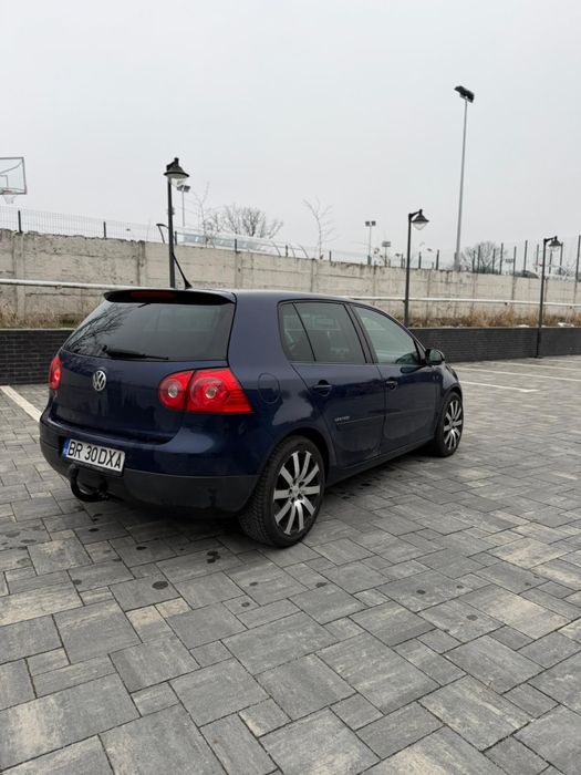 VOLKSWAGEN Golf Sportsvan 2004 — imagine 4