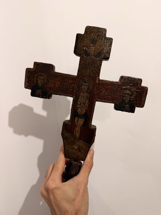 Cruce veche pictata pe lemn 1868 de colectie