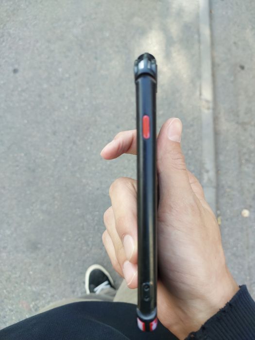 телефон iPhone 6s