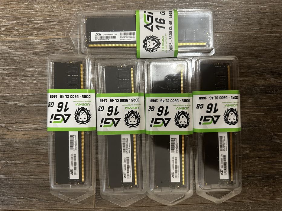 AGI 16GB 5600 оперативная память, новая, запакованная