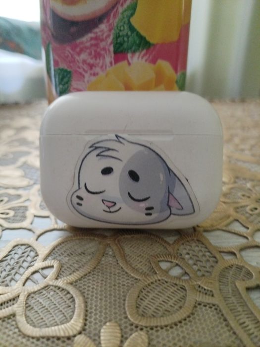 Продам не ориг airpods pro 2