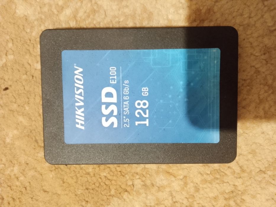 Продам рабочии запчасти на пк