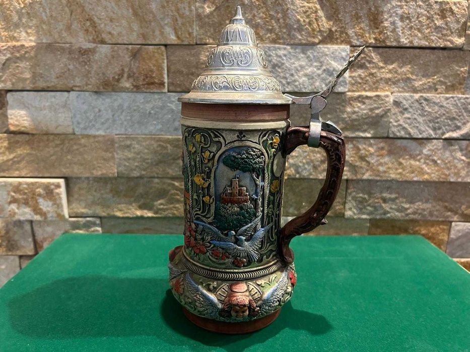 Halbe germane pentru bere din ceramica si sticla, de colectie