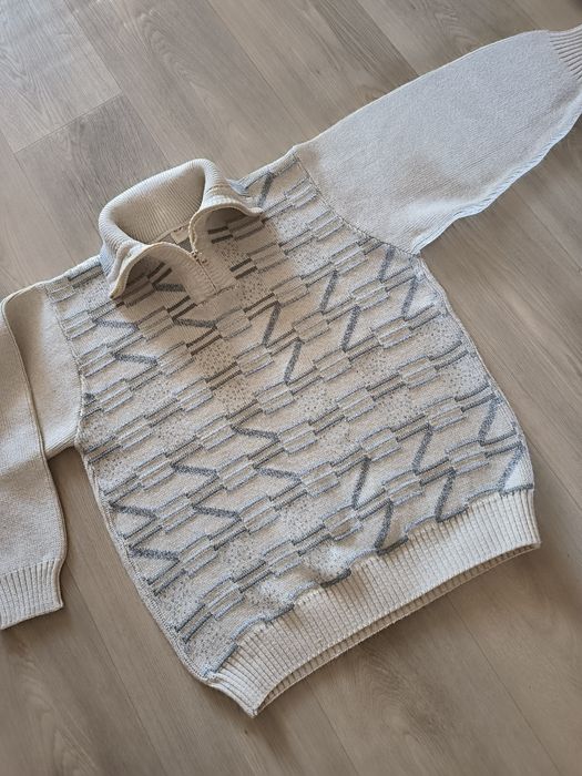 Спецов комбез ,муж кофты,жен жилет, дивандек .