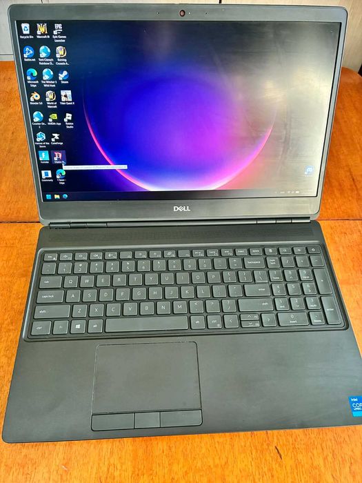 Dell Precision 7560 – Мобилна Работна Станция | i7‑11850H | RTX A4000 | 32GB | 1TB SSD