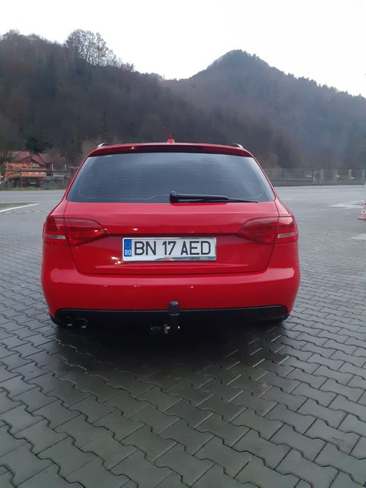 Vând Audi A4 b8 quattro