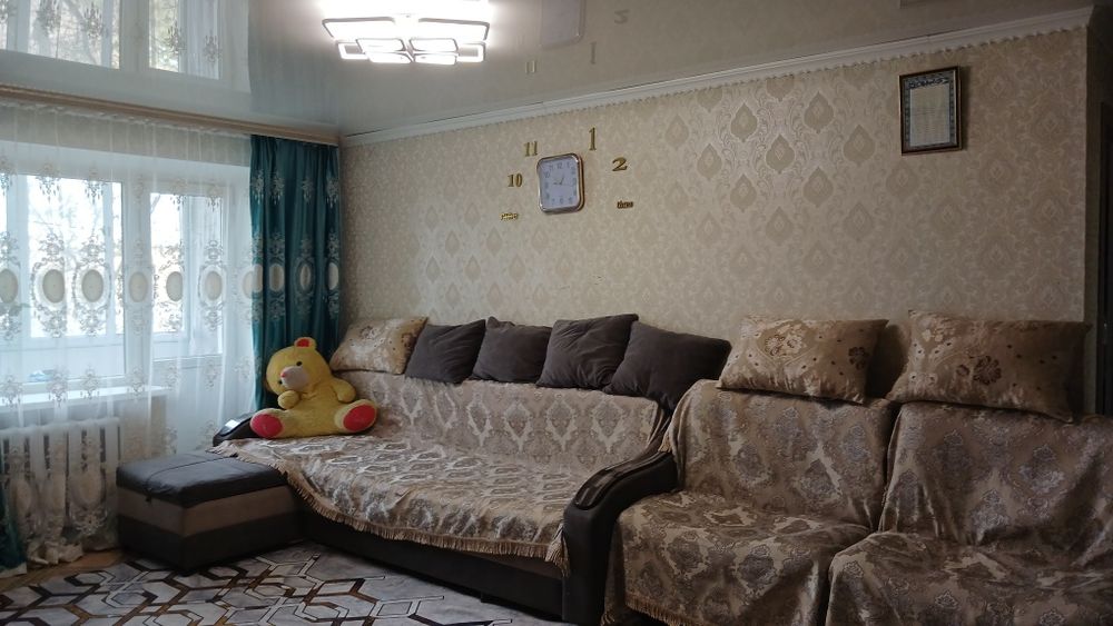 Продаётся в Пришахтинске 3х комн. квартира