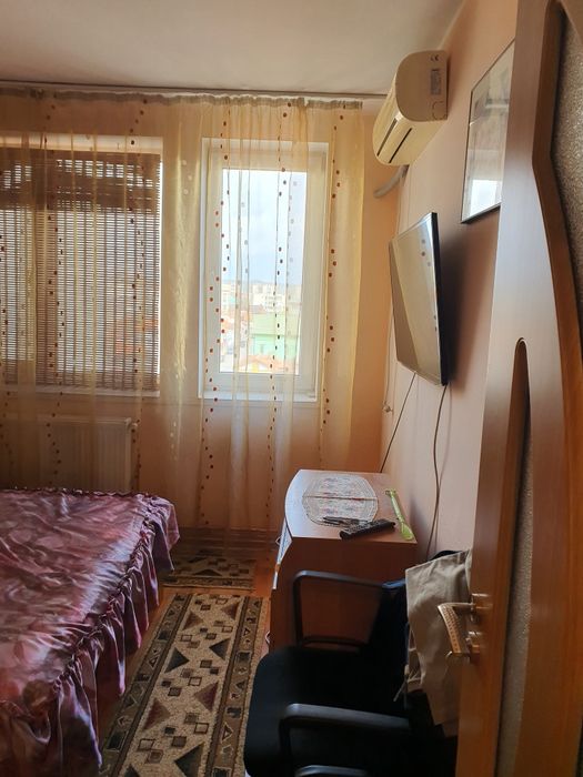 Vând apartament!