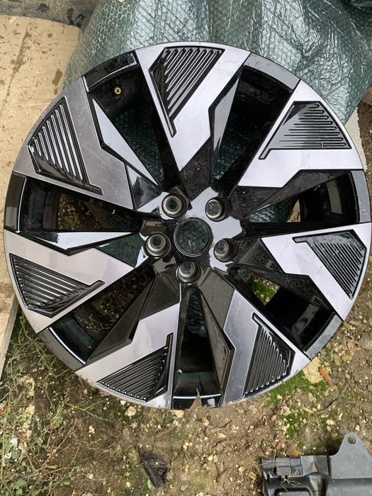Janta aliaj Renault Rafale r 20/j20 cod 403005760r