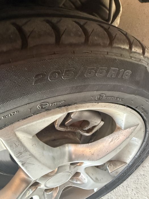 Диски с шинами на Опель