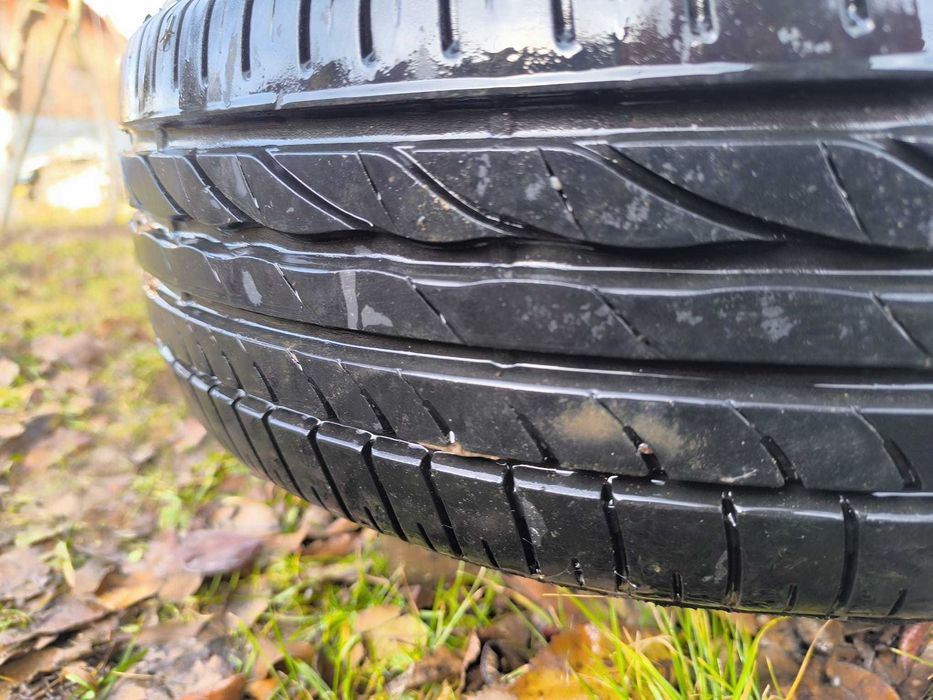 Set 4 roti aliaj 195/65/R15 Volkswagen 5x112 gume de vara Bridgestone