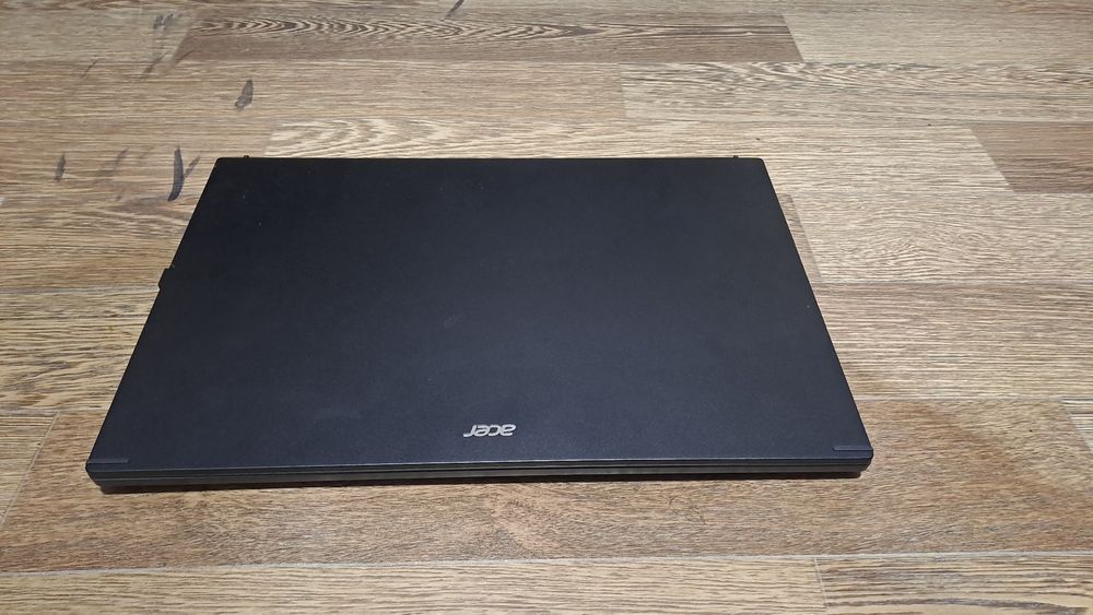 Acer Aspire A715-51G 8/512