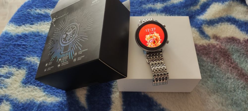 Смарт часы amazfit GTR 47mm