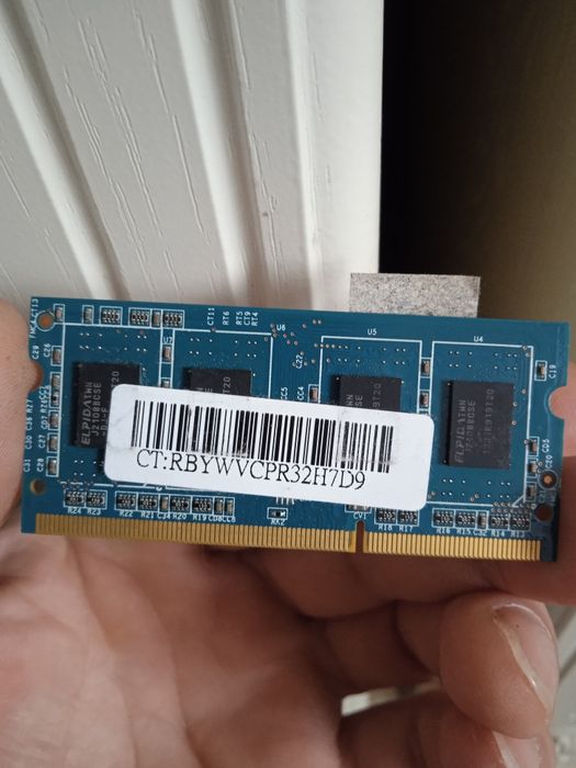 ОЗУ на ноут 2gb за 2000