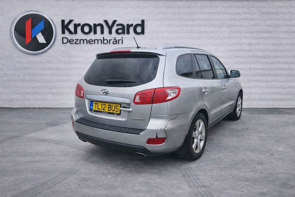 Dezmembrari dezmembrez  Hyundai Santa Fe 2 2.2 Diesel 2007-2012
