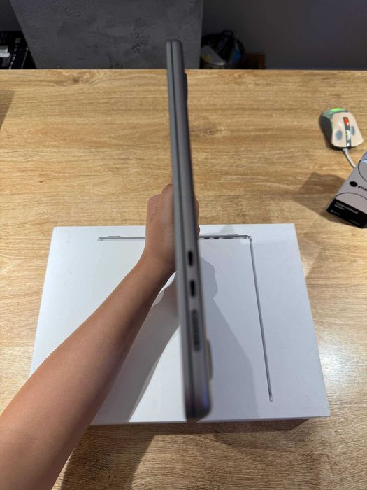 Macbook Air M2 8/256 100% 44sikl