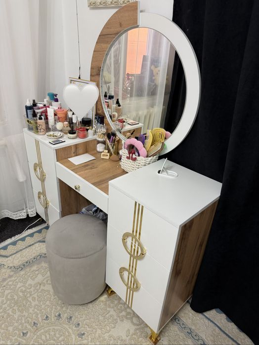 Спальний гарнитур