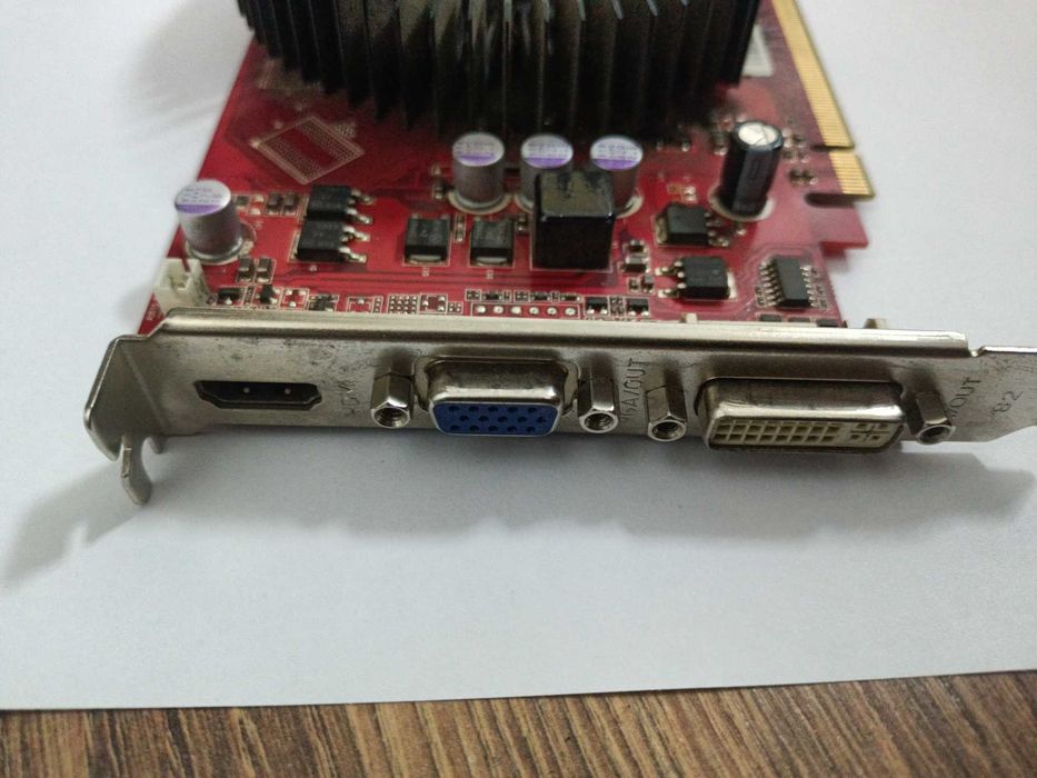 Продам видеокарту "Palit GF9600"
