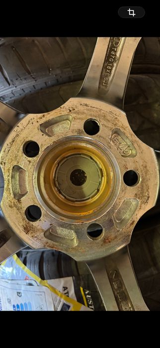 Baracuda Valvet R18 5*100