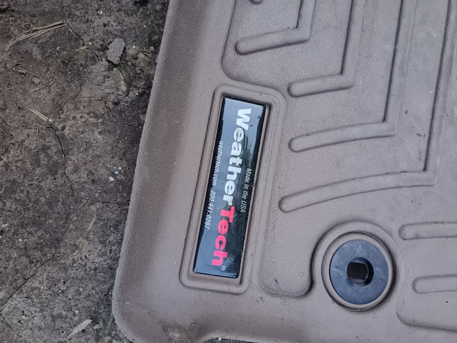 Продам полики на Лексус RX350.