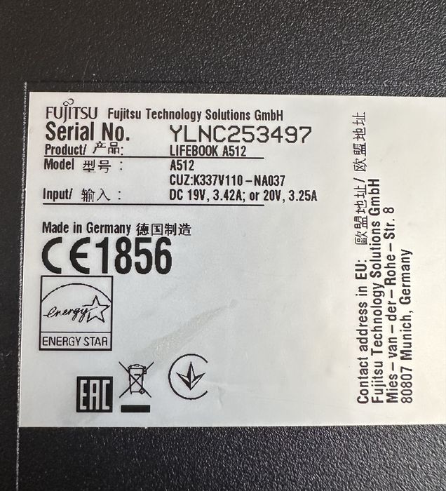Fujitsu LifeBook A512 С оригинален  уйндоус 8pro