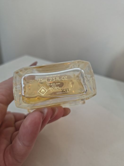 Парфюм Guerlain Jardins de Bagatelle