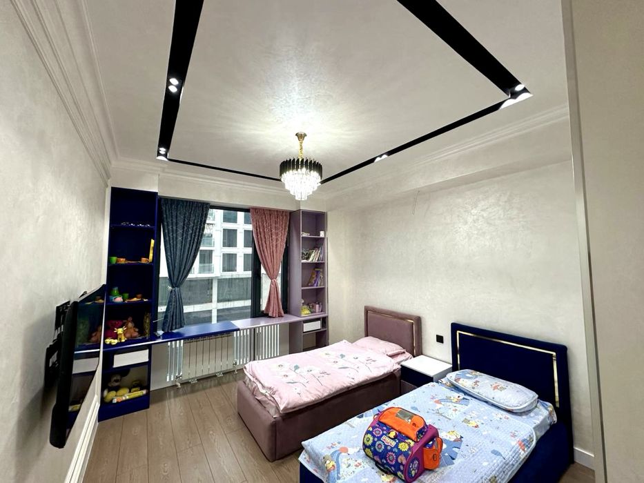 Ягона Дарича.Сдаётся 3х комнатная Люкс в Новостройке.Амира Тимура