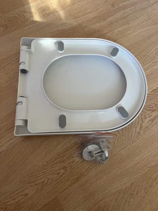 Сидение для унитаза (новый)