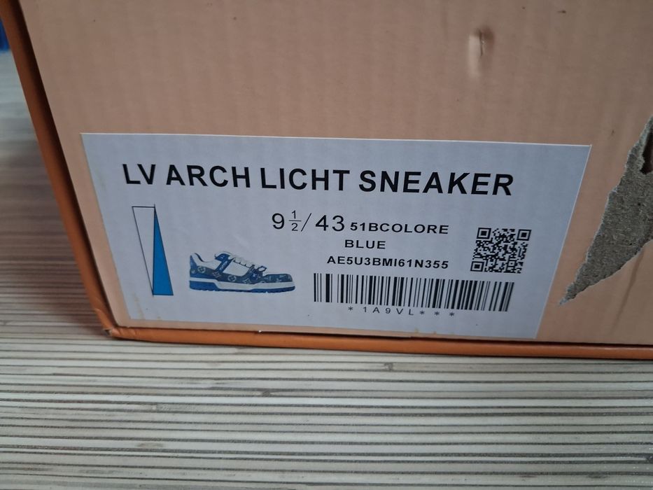 Louis Vuitton LV Trainer Blue/White