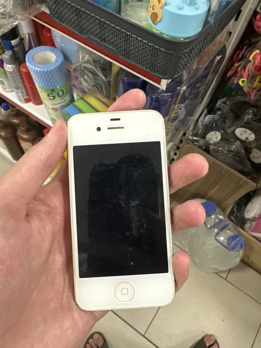 iPhone 4s белого цвета